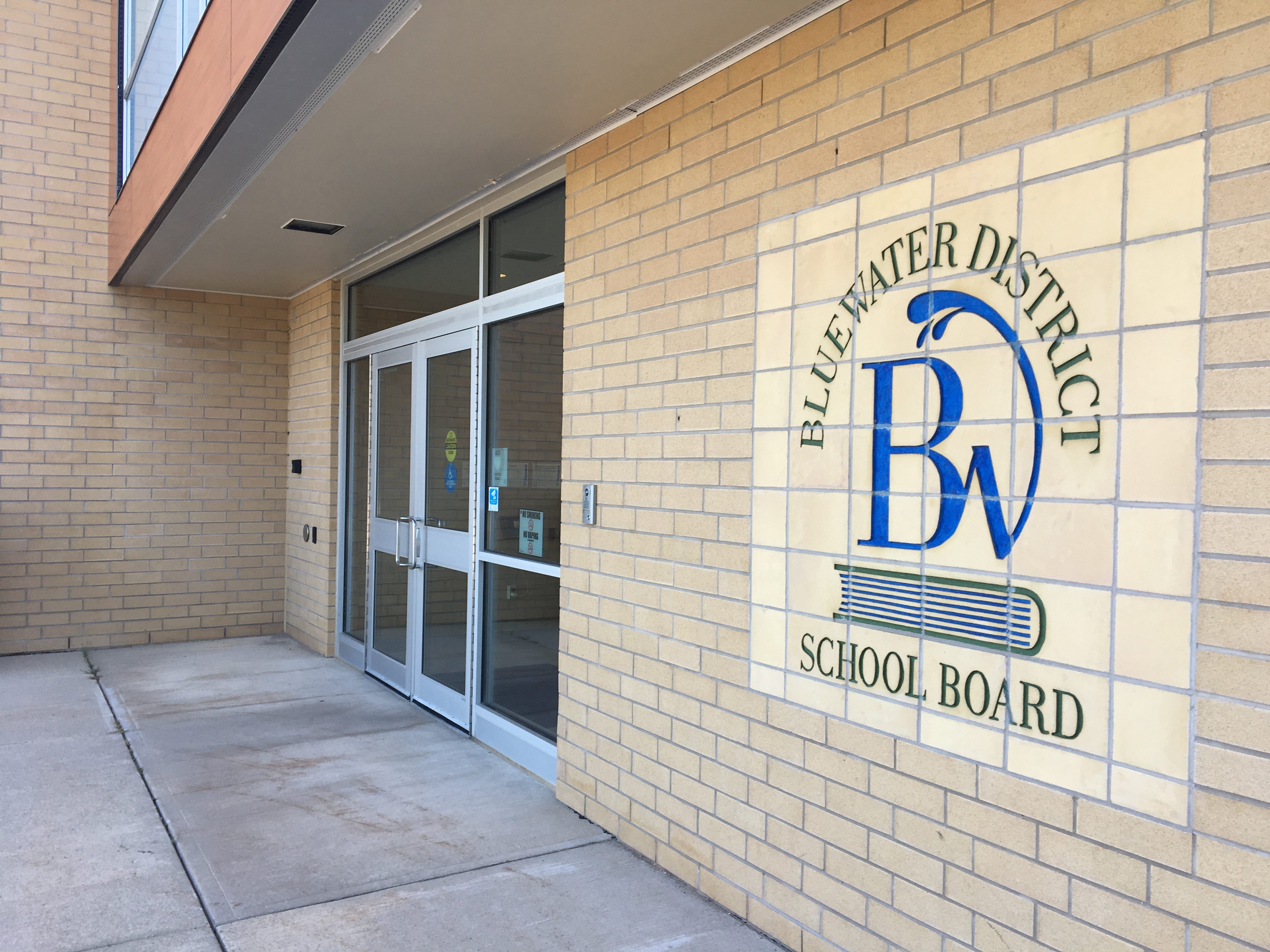 bluewater school board elects 2022 chair