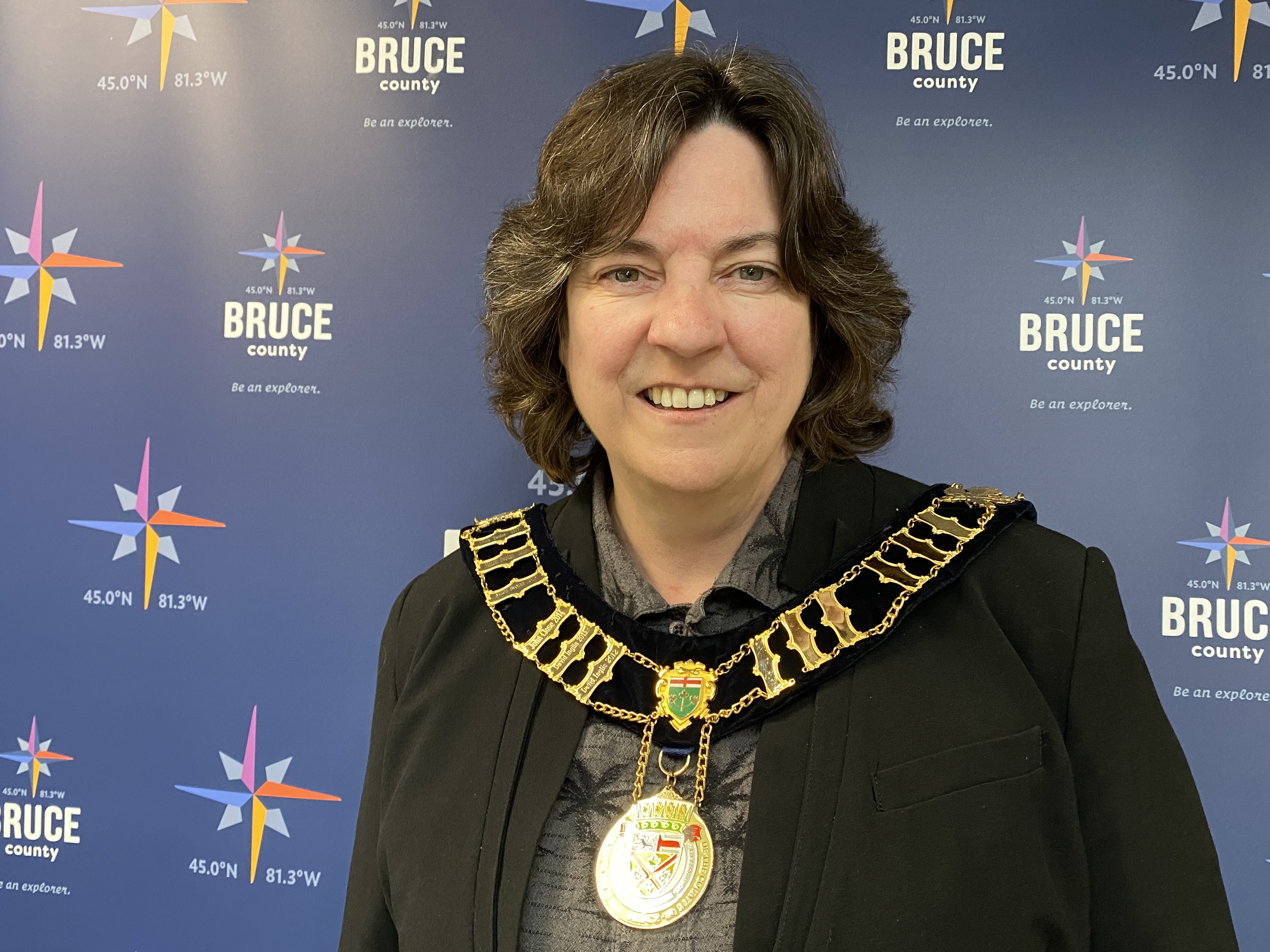 south bruce peninsula mayor will sit in bruce county wardens chair again