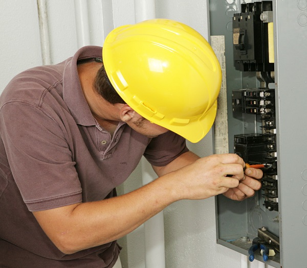 province investing millions into apprenticeships for electricians