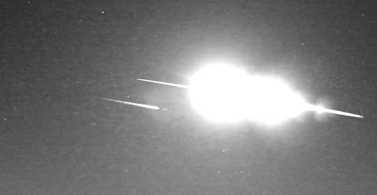fireball across southern ontario sky of interest to western researchers video