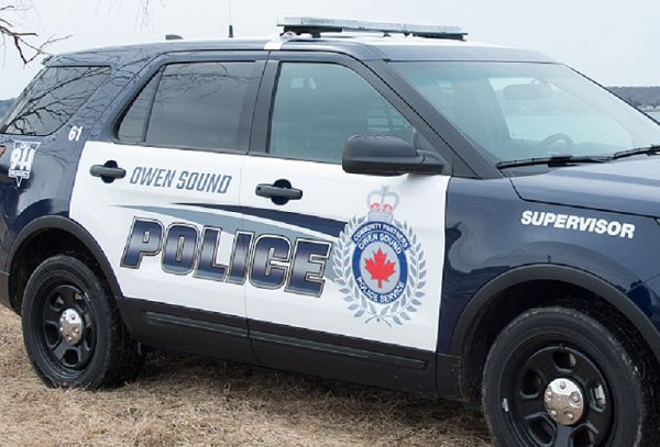 Man faces charges after truck goes over cliff in Owen Sound