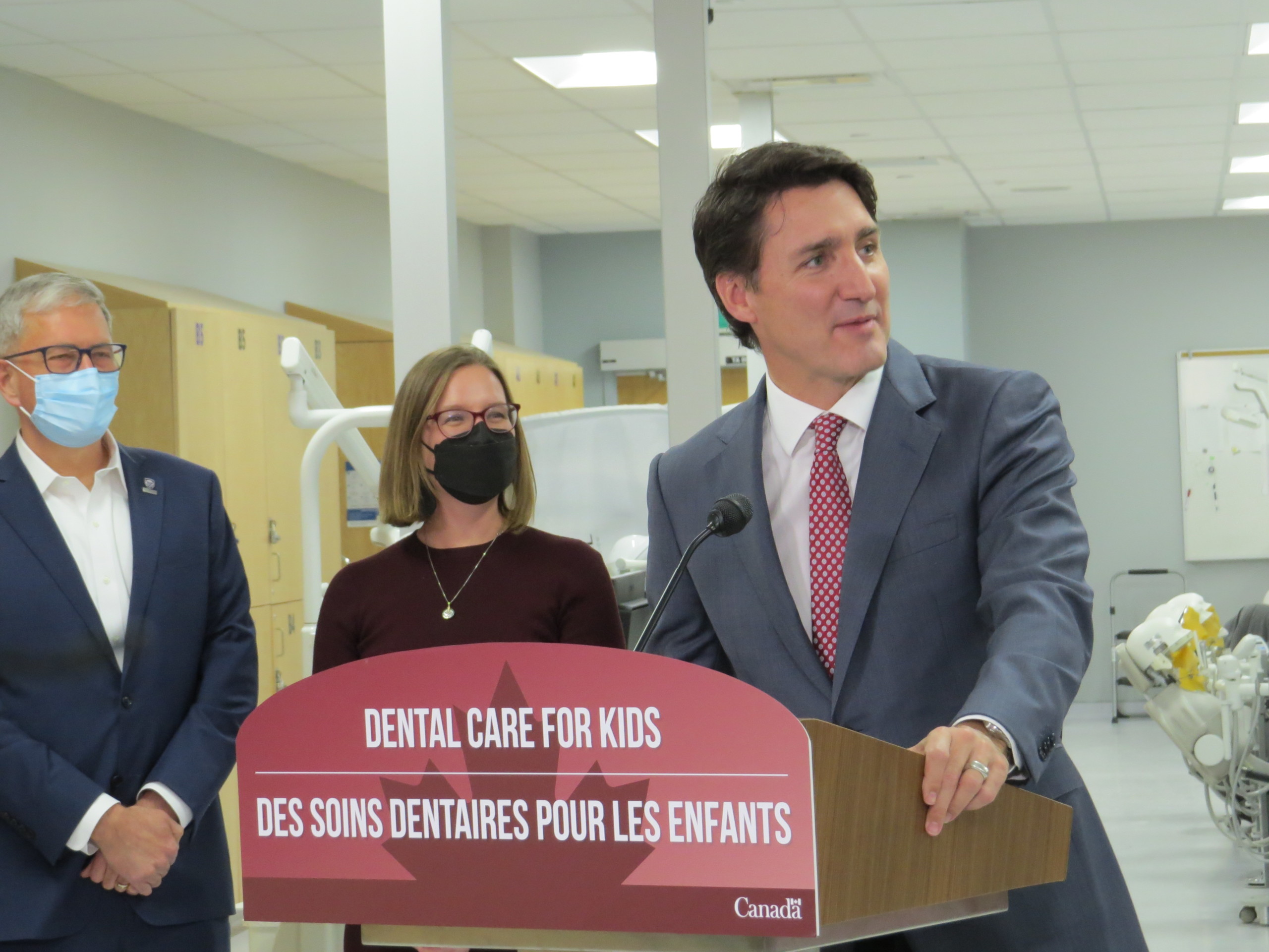 pm trudeau visits london to tout canada dental benefit scaled