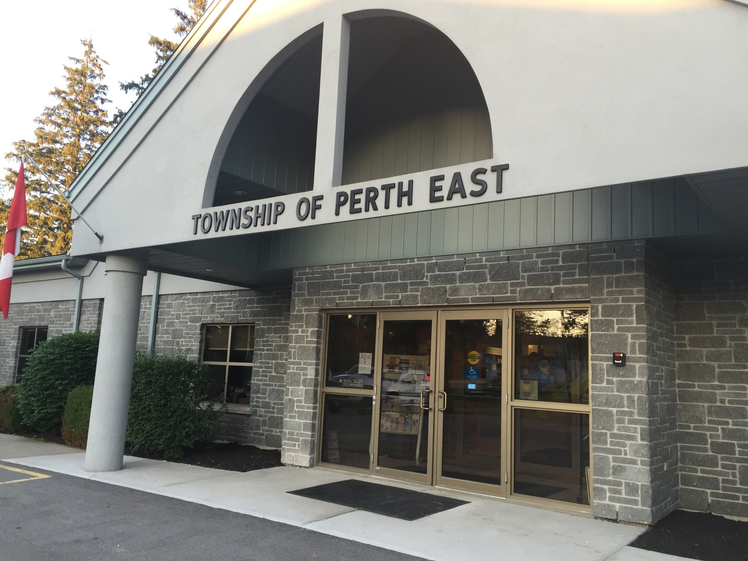Tender for local rec centre roof replacement awarded by municipality