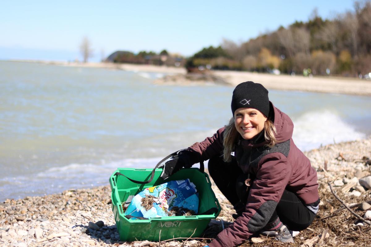 Lake Huron Centre for Coastal Conservation celebrating Earth Day with beach clean-up
