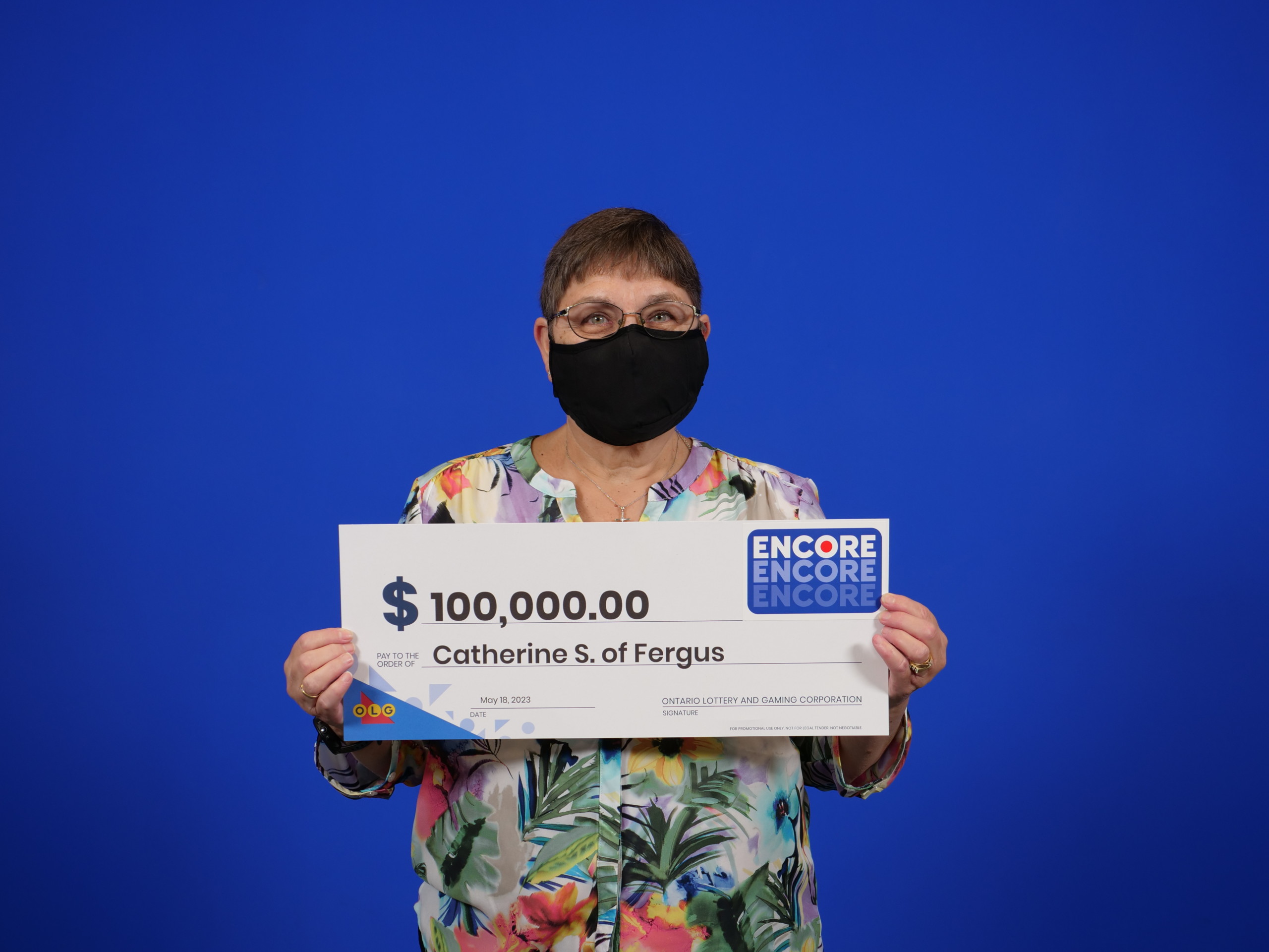 Fergus woman wins $100,000